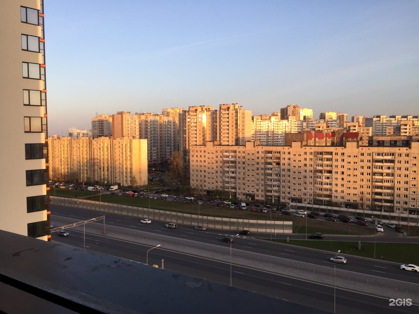 Дома под управлением Меридианная улица, д. 4, стр. 1, улица Струве, д. 18,стр. 1 (Пулковское ш. д. 71, к. 18-19)